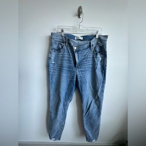 Abercrombie Crossover Waist Super Skinny Ankle Jean - Size 33 or US16